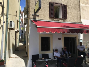 Apartments by the sea Baska, Krk - 14854